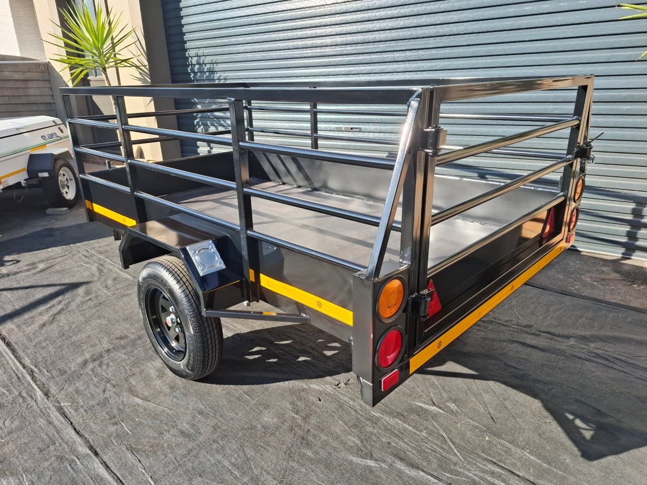 UTILITY Trailer 2.4 M x 1.3 M x 0.80 M