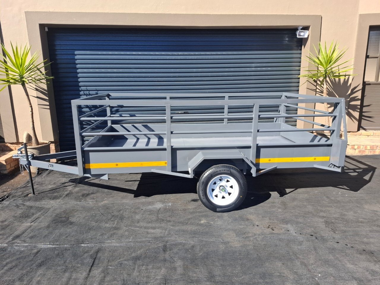Utility Trailer 3.0 M x 1.5 M