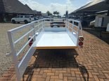 Utility Trailer 2.4 M x 1.3 M White