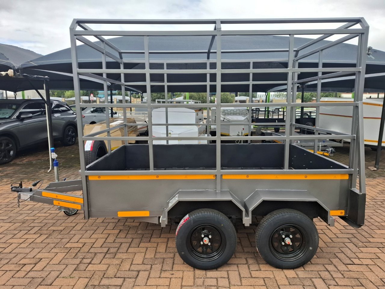 Cattle Double Axle 2.6 M x 1.6 M x 1.7 M