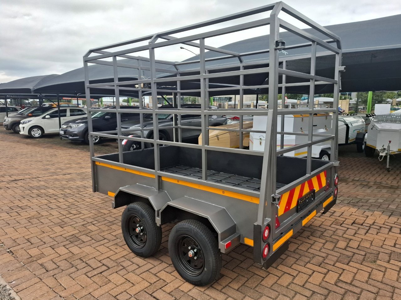 Cattle Double Axle 2.6 M x 1.6 M x 1.7 M