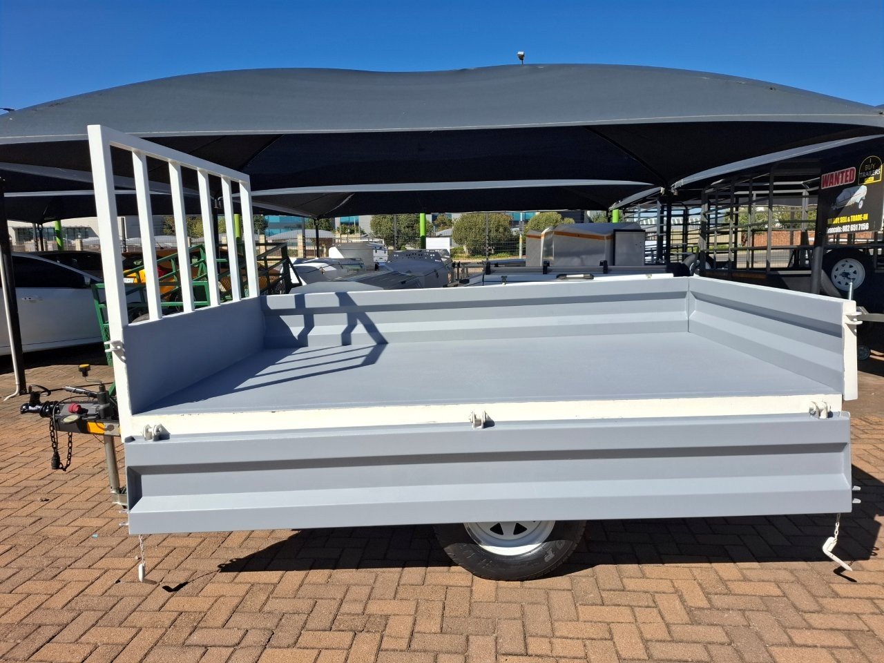 Braked UTI Trailer 2.8 M x 1.6 M