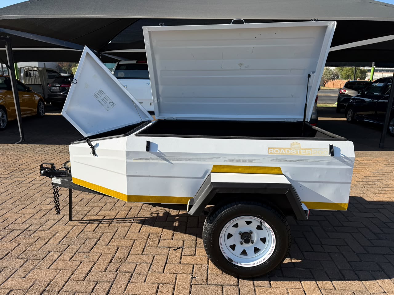 Campmaster Roadster 200 5 Foot